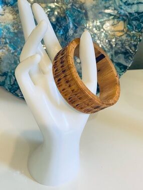Handcrafted Wood Bangle - Tan